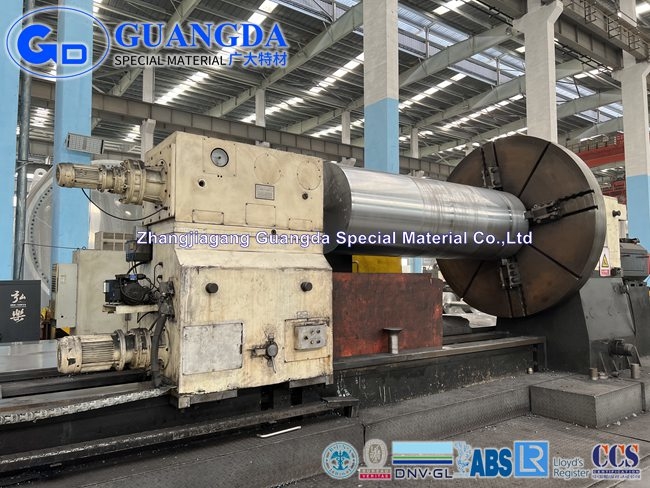 Μεγάλη διάμετρος καυτή - κυλημένο βαρύ σφυρηλατημένο κομμάτι άξονων, μεταλλουργικός κύλινδρος 4 σφυρηλατημένων κομματιών μηχανημάτων